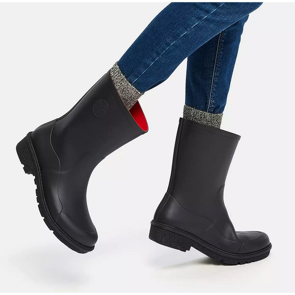 NEW FITFLOP WONDERWELLY BLACK RUBBER SHORT RAIN BOOTS BOOTIES SHOES SIZE 8.5 - Picture 1 of 11